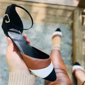 Sapatilha Salomé Bico Fino Marrom